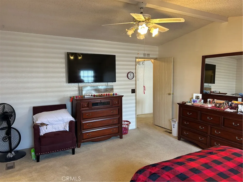 664 Mariposa Hemet, CA 92543
