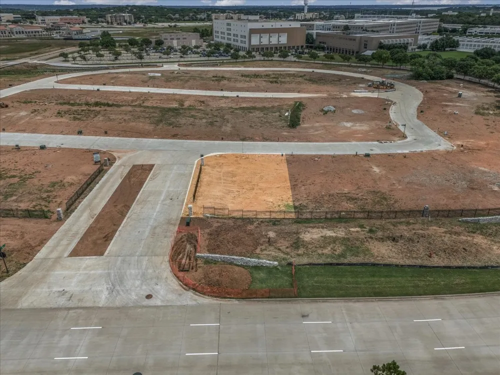 1613 Molly Drive Westlake, TX 76262