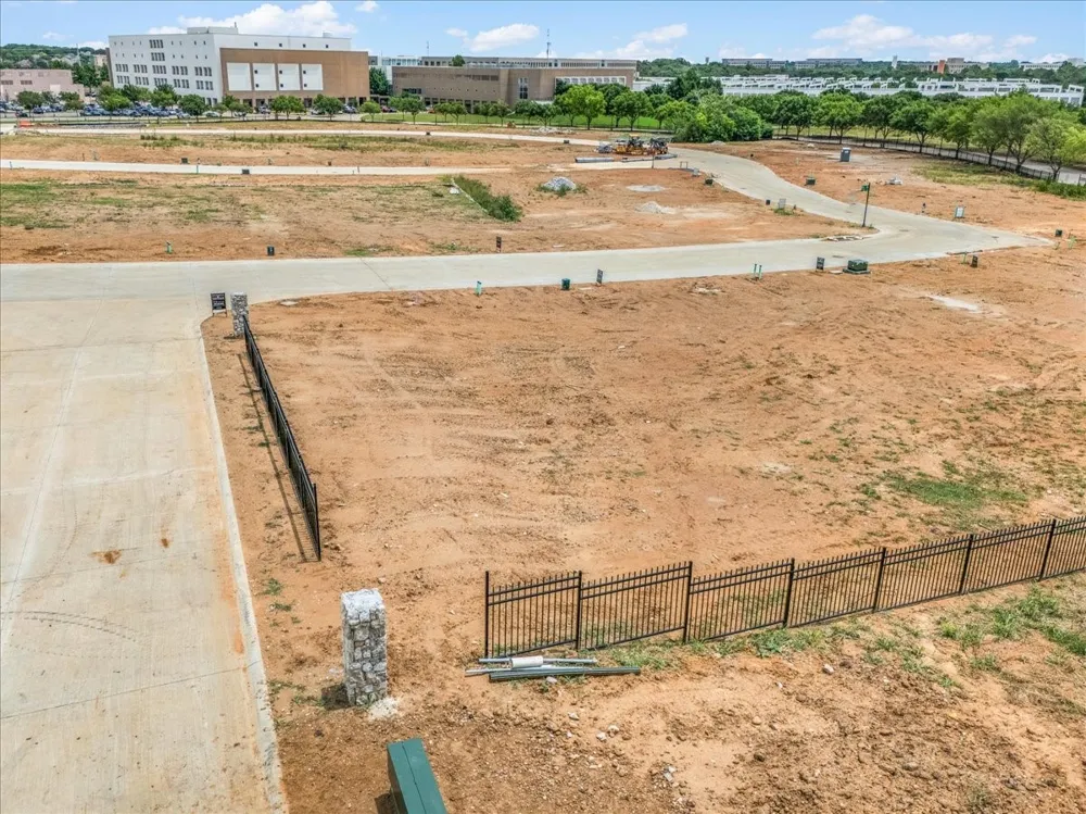 1613 Molly Drive Westlake, TX 76262