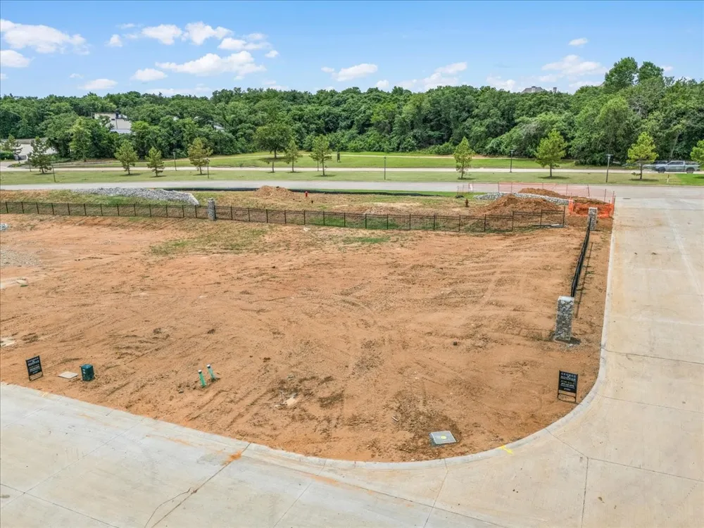 1613 Molly Drive Westlake, TX 76262