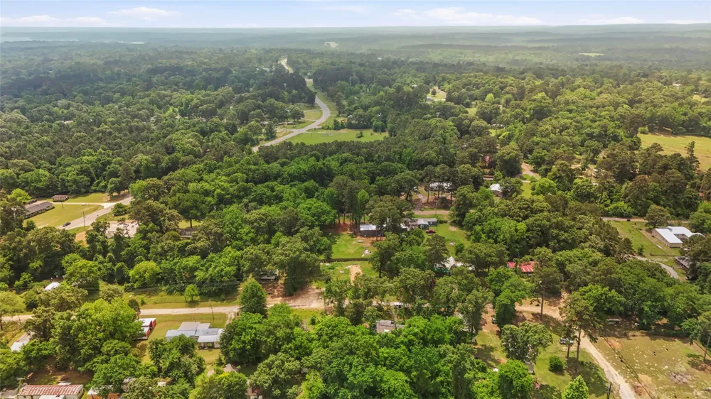 Shady Drive Chandler, TX 75758