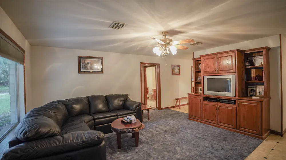 16240 Cowan Road Moody, TX 76557
