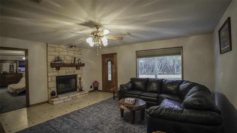 16240 Cowan Road Moody, TX 76557