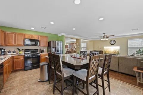 6615 Green Pear Lane