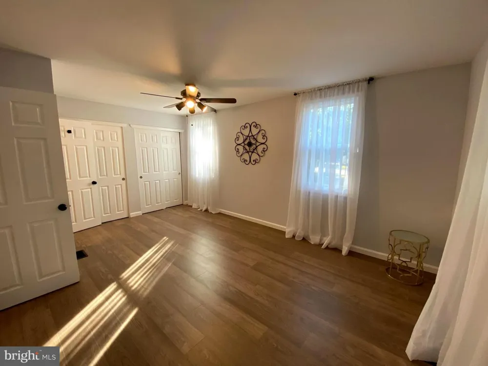 401 CAINS MILL RD Williamstown, NJ 08094