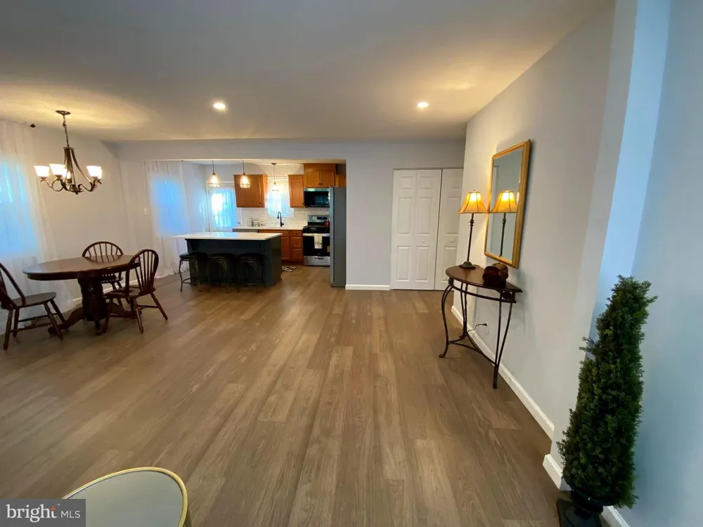 401 CAINS MILL RD Williamstown, NJ 08094