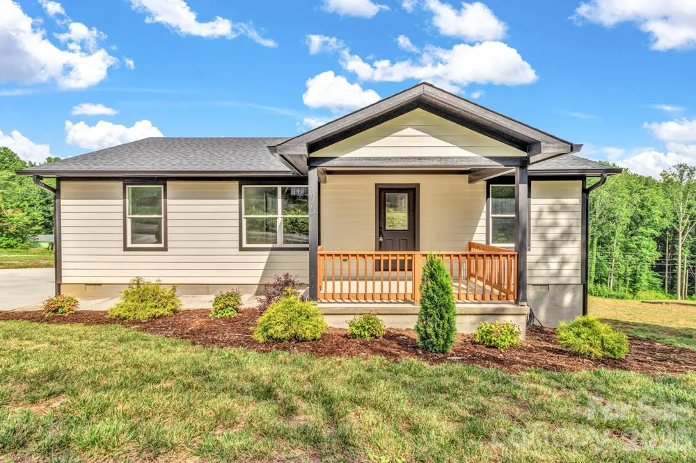95 Short Drive Marion, NC 28752