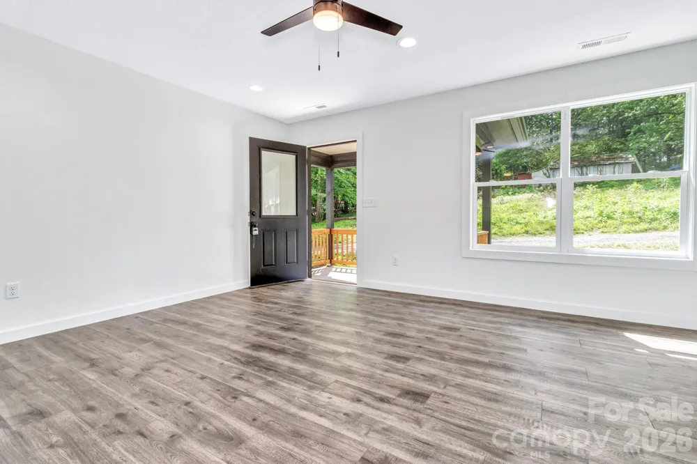 95 Short Drive Marion, NC 28752