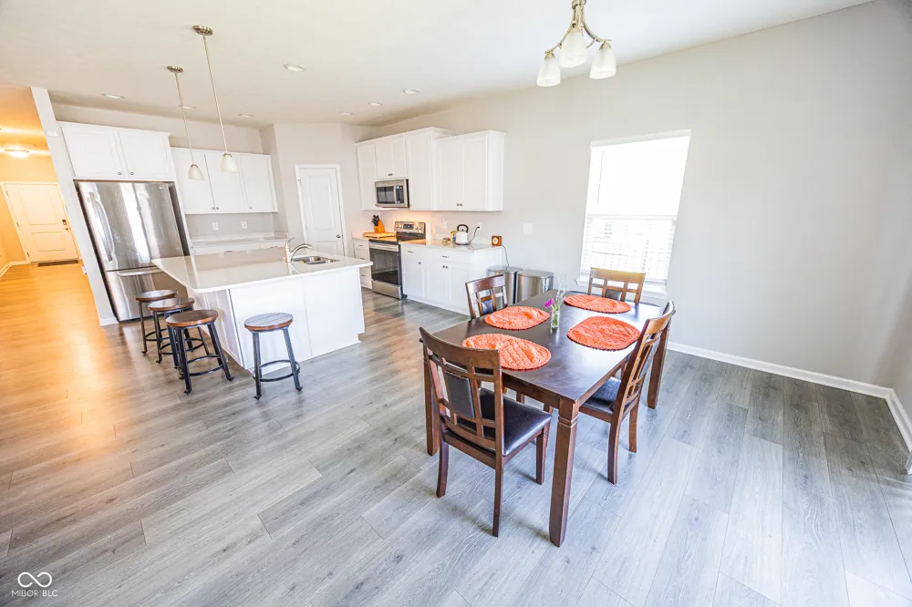 8822 Rowling Way Indianapolis, IN 46239