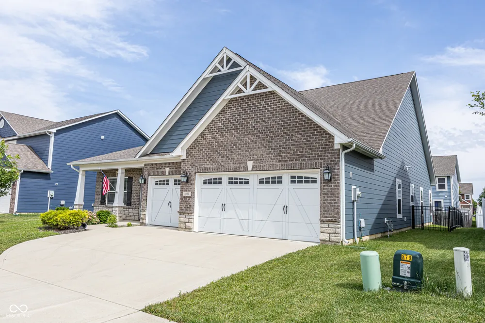 8822 Rowling Way Indianapolis, IN 46239
