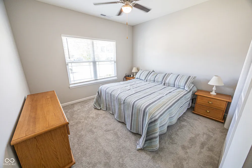 8822 Rowling Way Indianapolis, IN 46239
