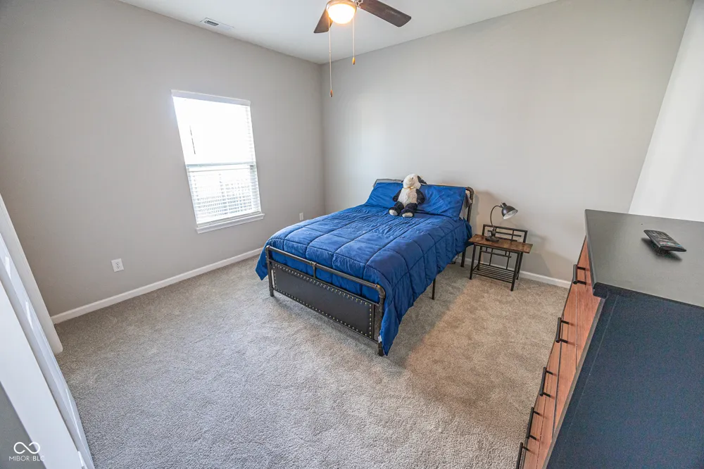 8822 Rowling Way Indianapolis, IN 46239