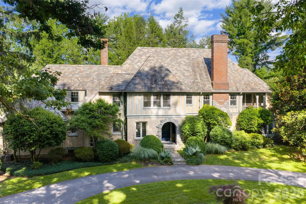 334 Vanderbilt Road Biltmore Forest, NC 28803