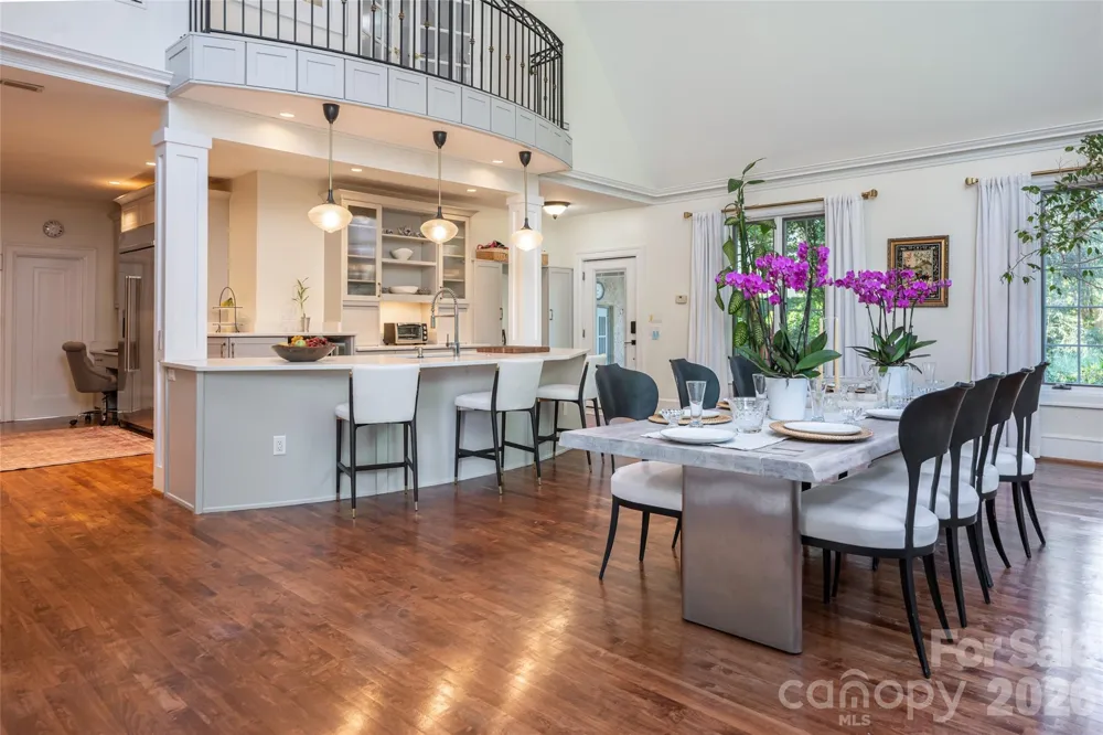334 Vanderbilt Road Biltmore Forest, NC 28803