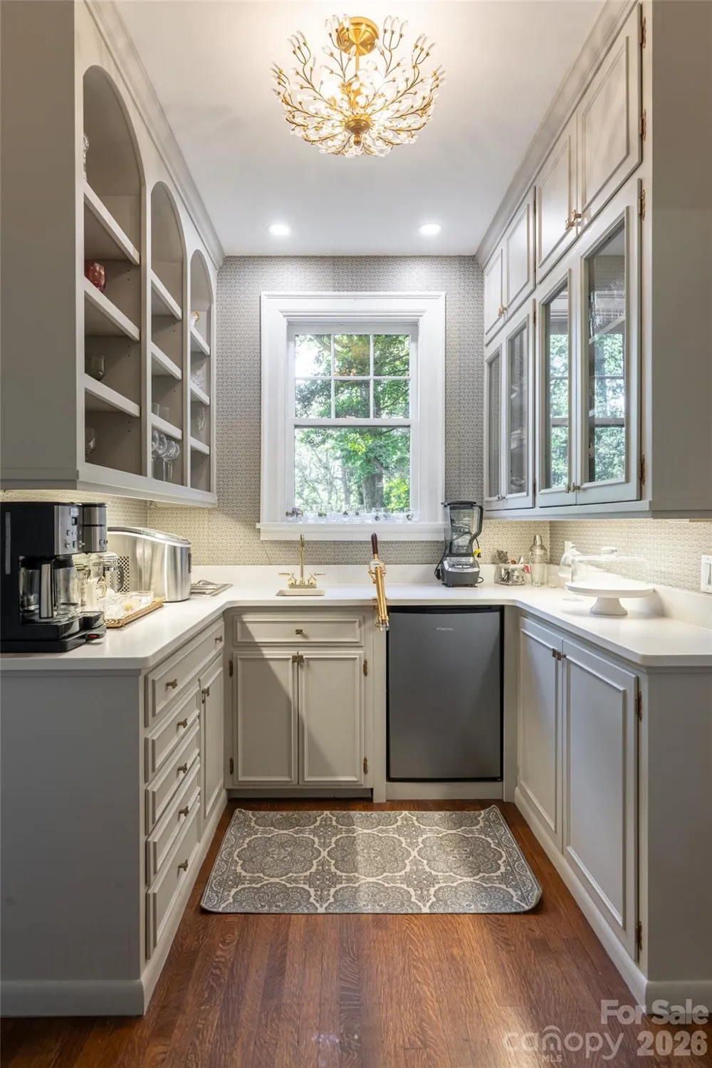 334 Vanderbilt Road Biltmore Forest, NC 28803