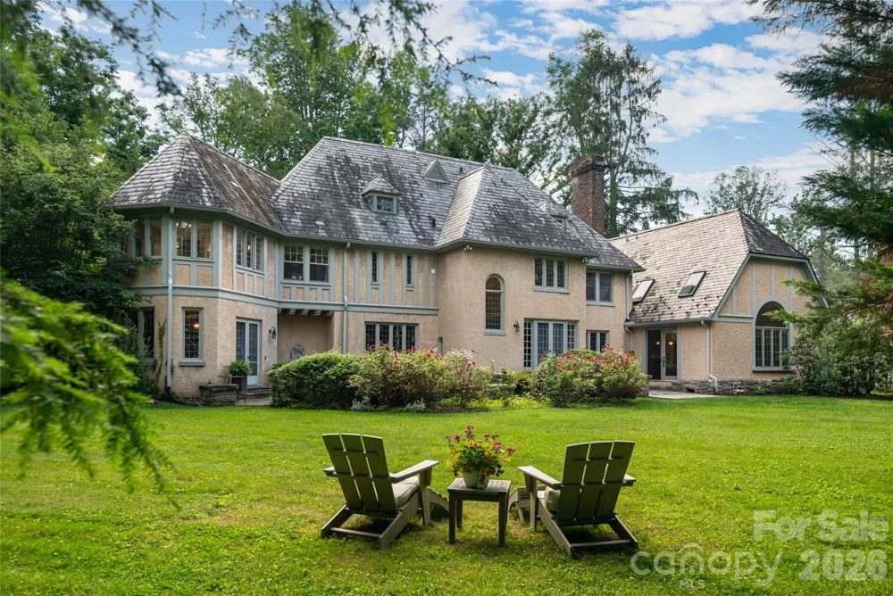334 Vanderbilt Road Biltmore Forest, NC 28803