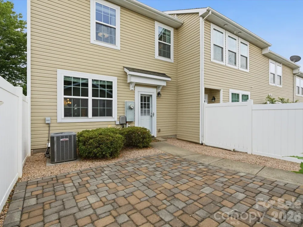 18439 The Commons Boulevard Cornelius, NC 28031
