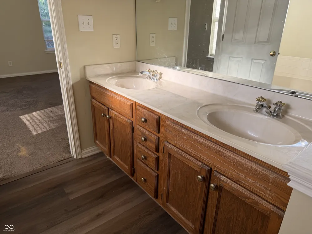 524 Jubilee Lane Avon, IN 46123