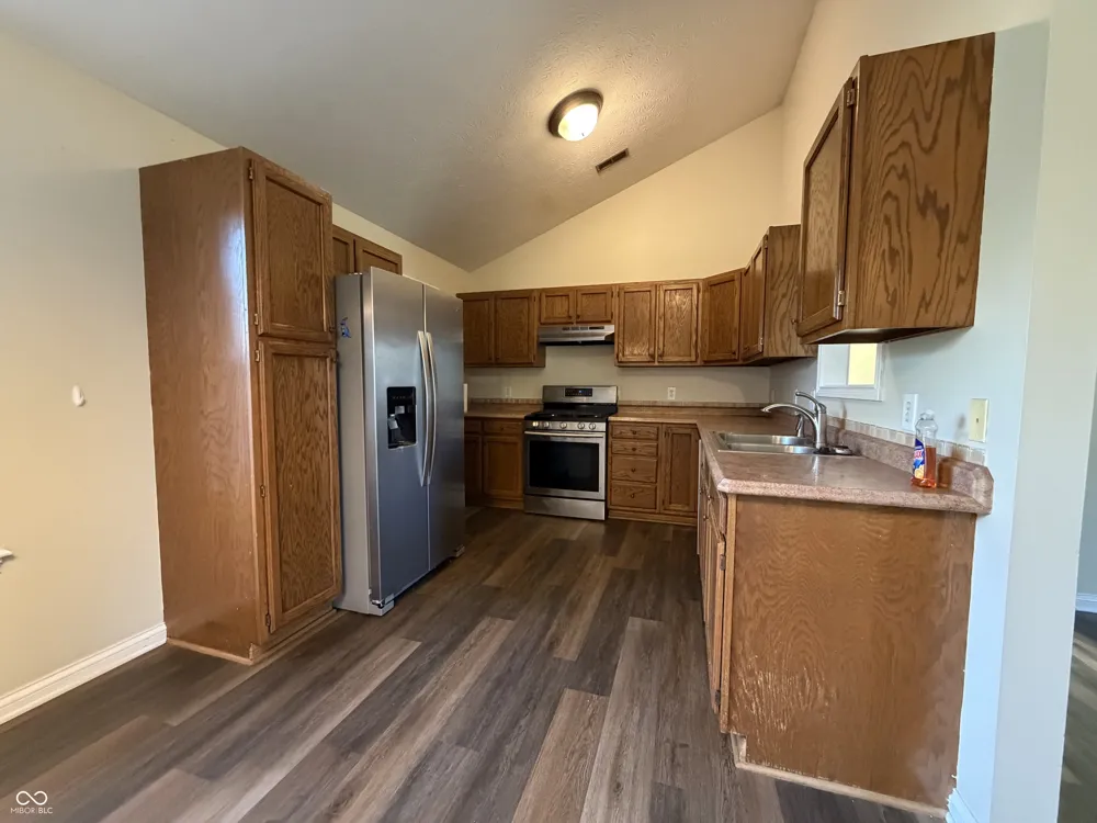 524 Jubilee Lane Avon, IN 46123