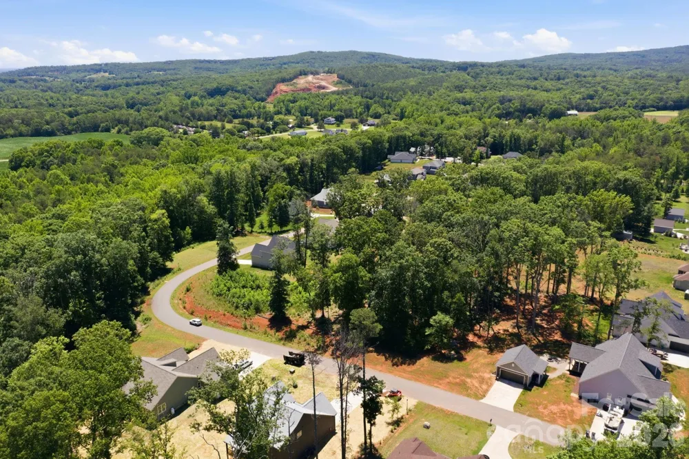 3180 Timber Run Lane Maiden, NC 28650
