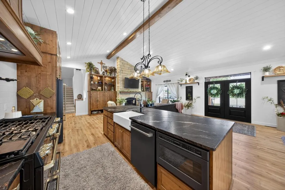 508 Clay Street Mantorville, MN 55955