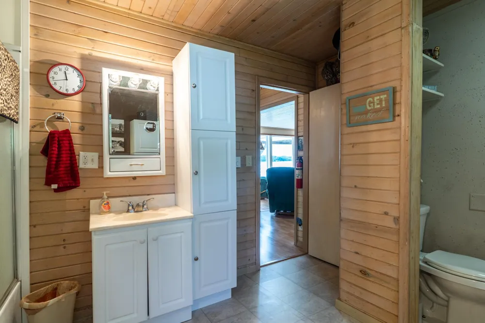 15841 Sandy Beach Road SE Mentor, MN 56736