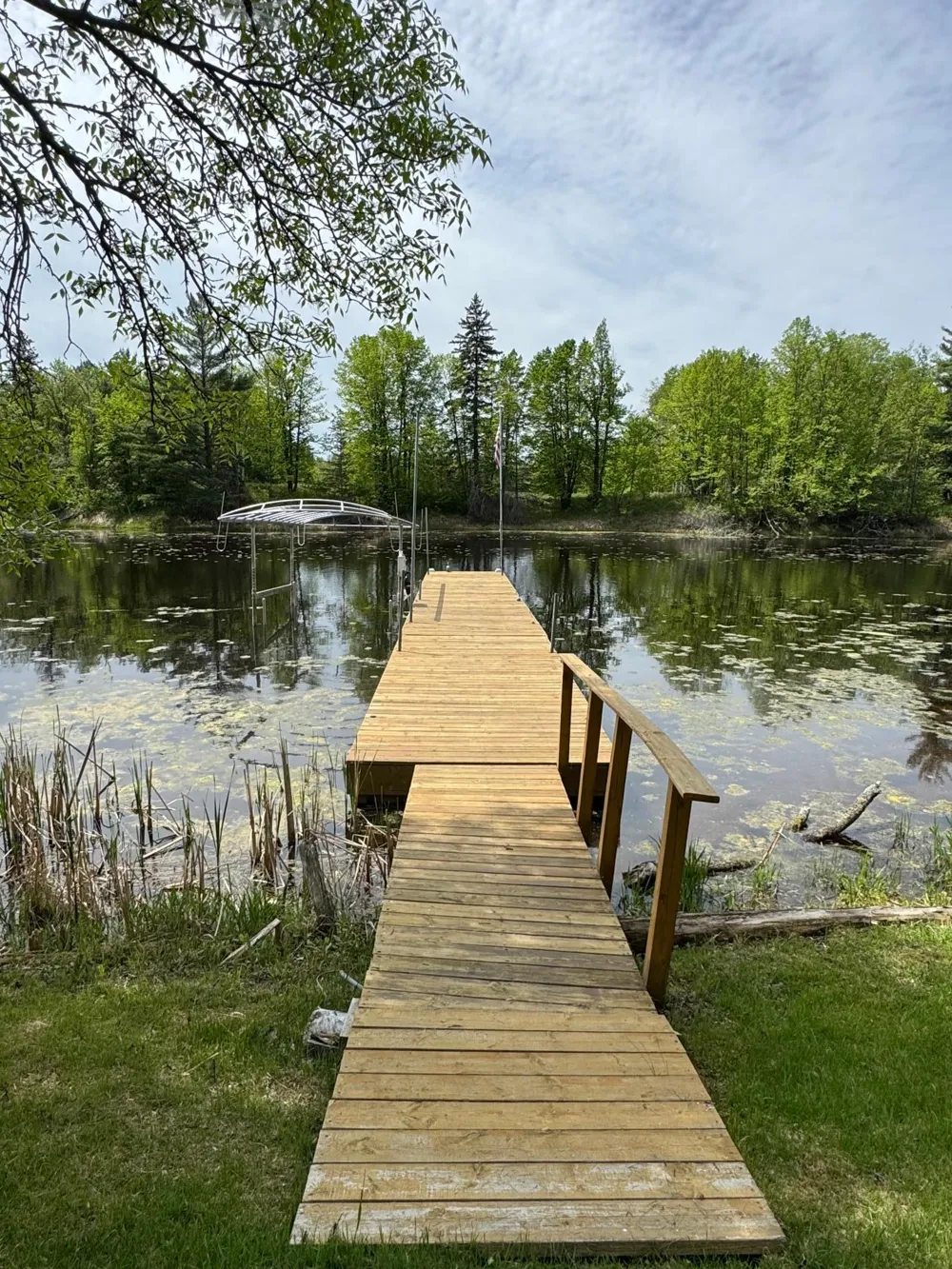 1469 Woodland Loop NW Baudette, MN 56623