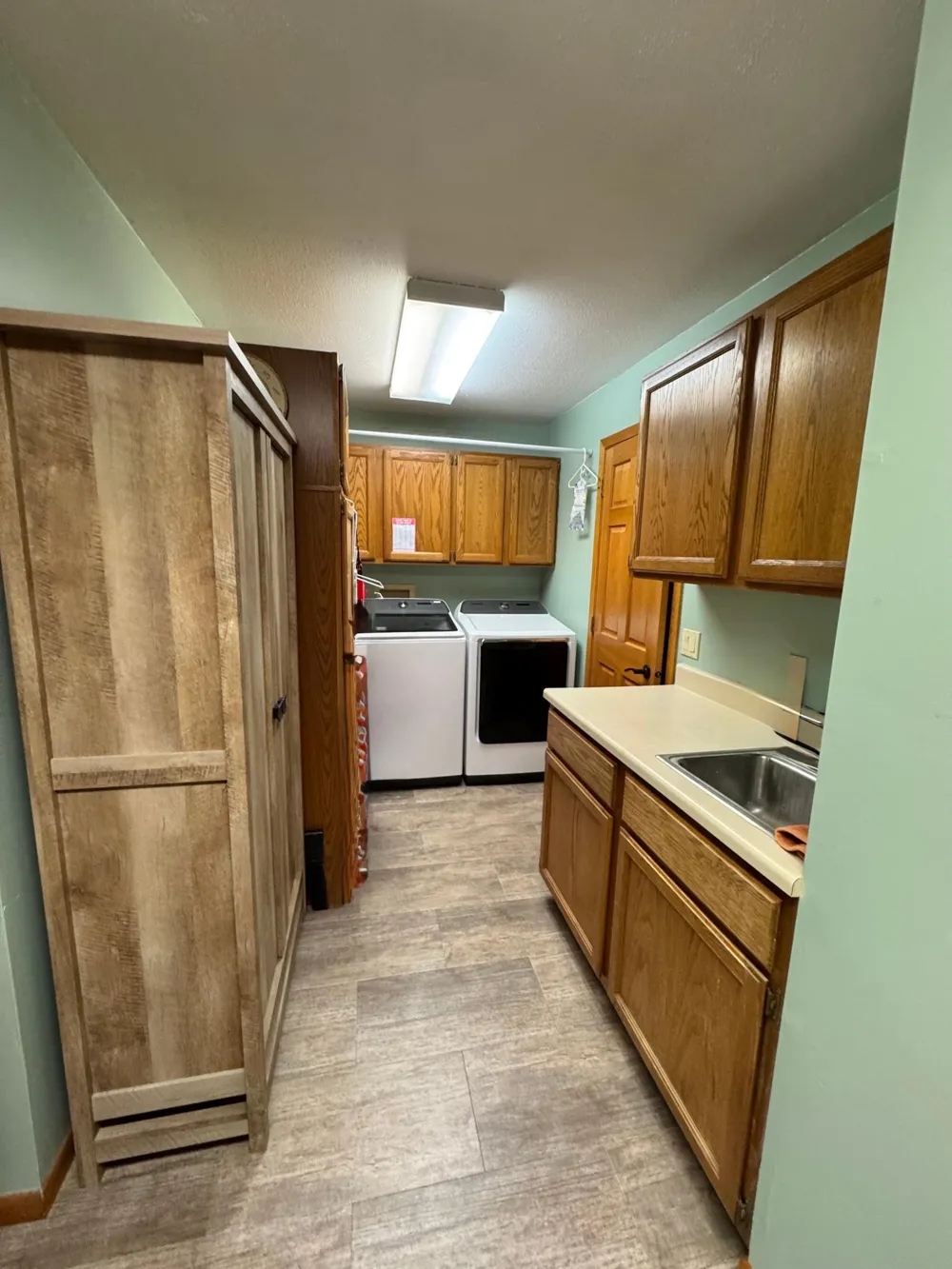 1469 Woodland Loop NW Baudette, MN 56623