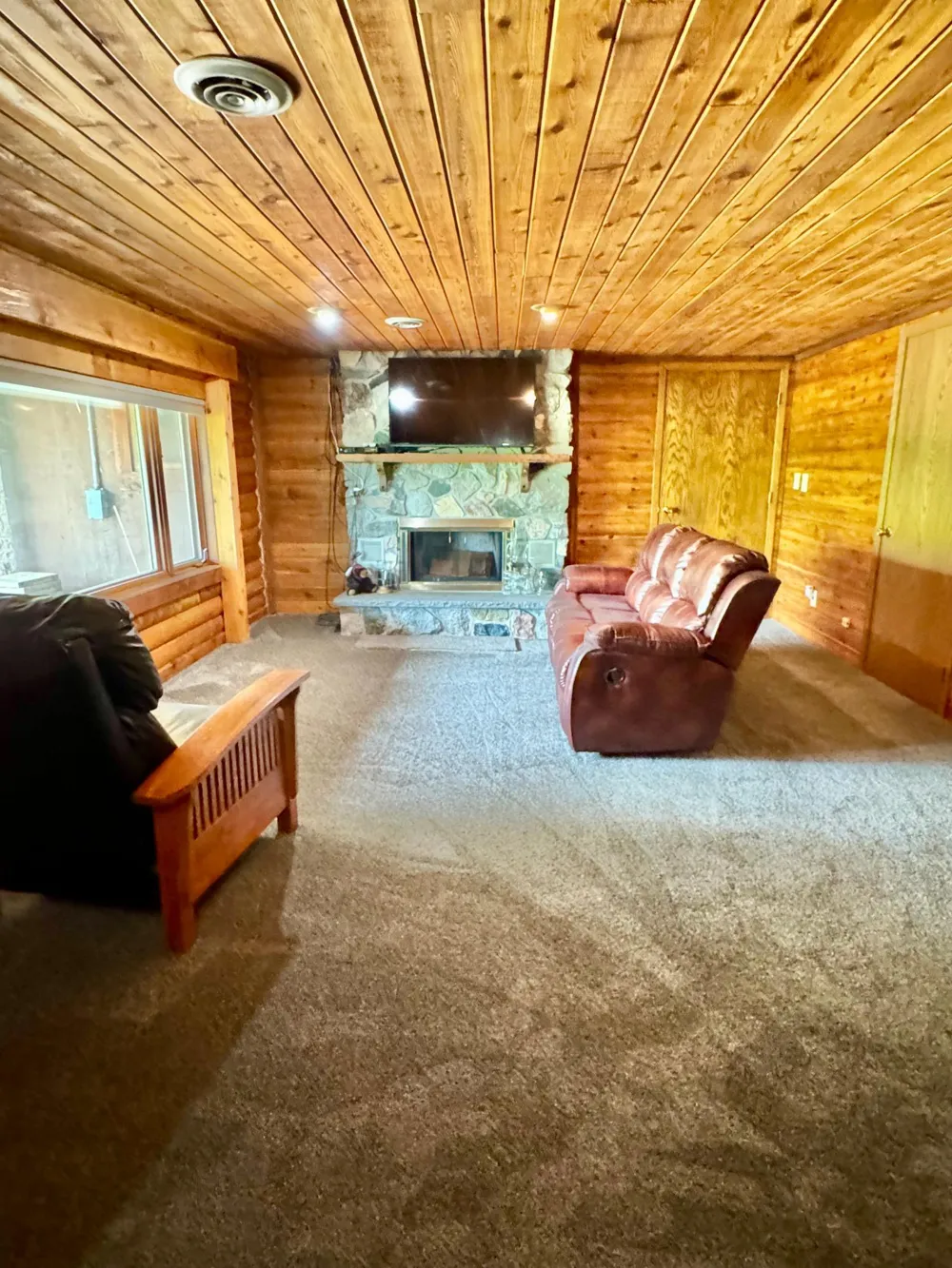 1469 Woodland Loop NW Baudette, MN 56623