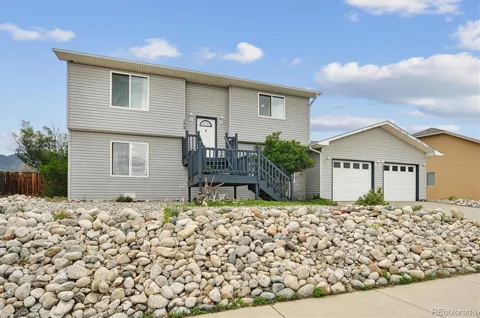172 Larissa Lane