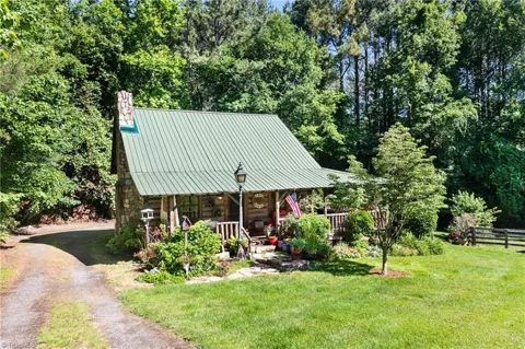139 Zayas Trail