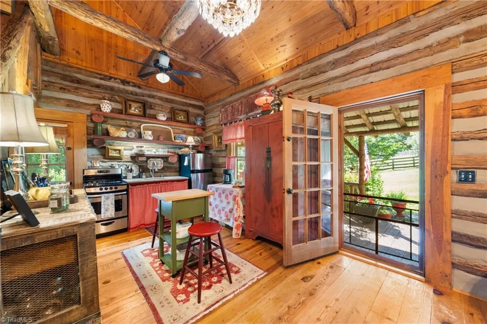 139 Zayas Trail Dobson, NC 27017