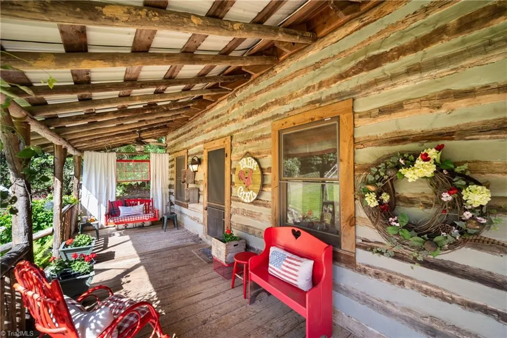 139 Zayas Trail Dobson, NC 27017