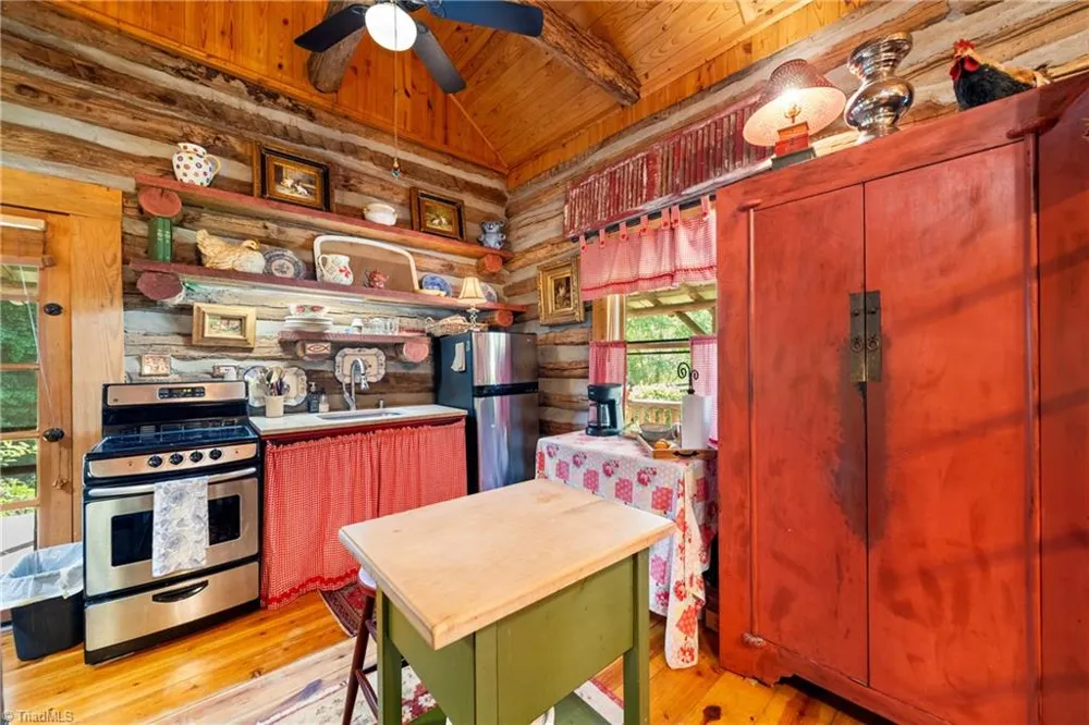 139 Zayas Trail Dobson, NC 27017