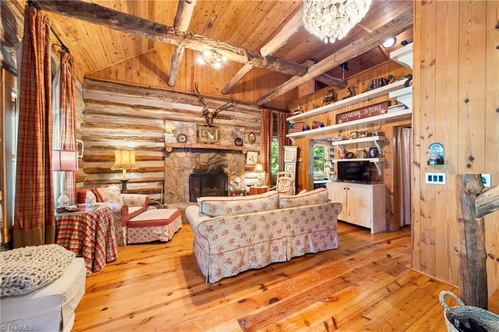 139 Zayas Trail Dobson, NC 27017
