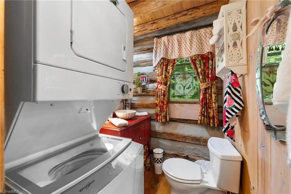 139 Zayas Trail Dobson, NC 27017