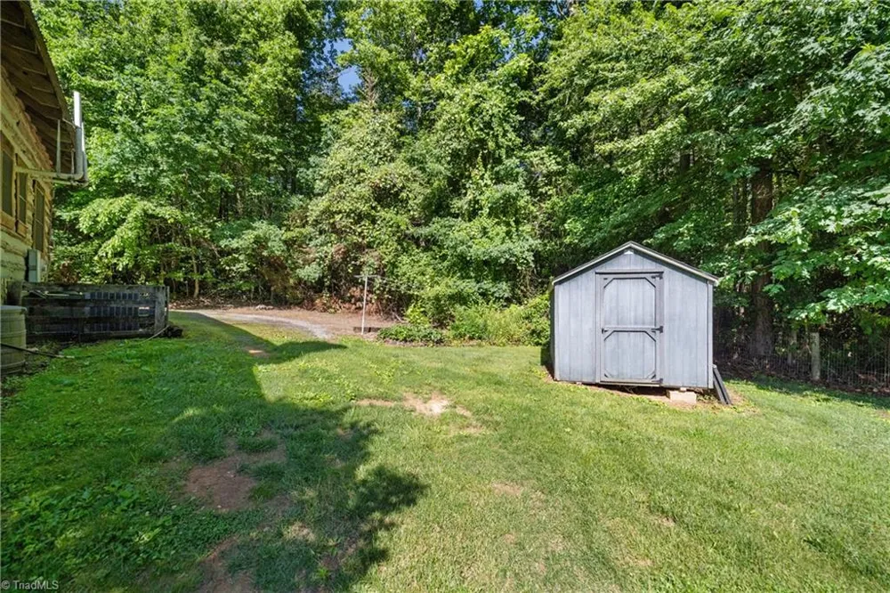 139 Zayas Trail Dobson, NC 27017