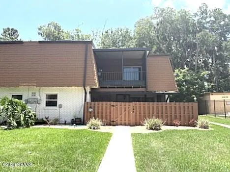 104 Moonstone Court