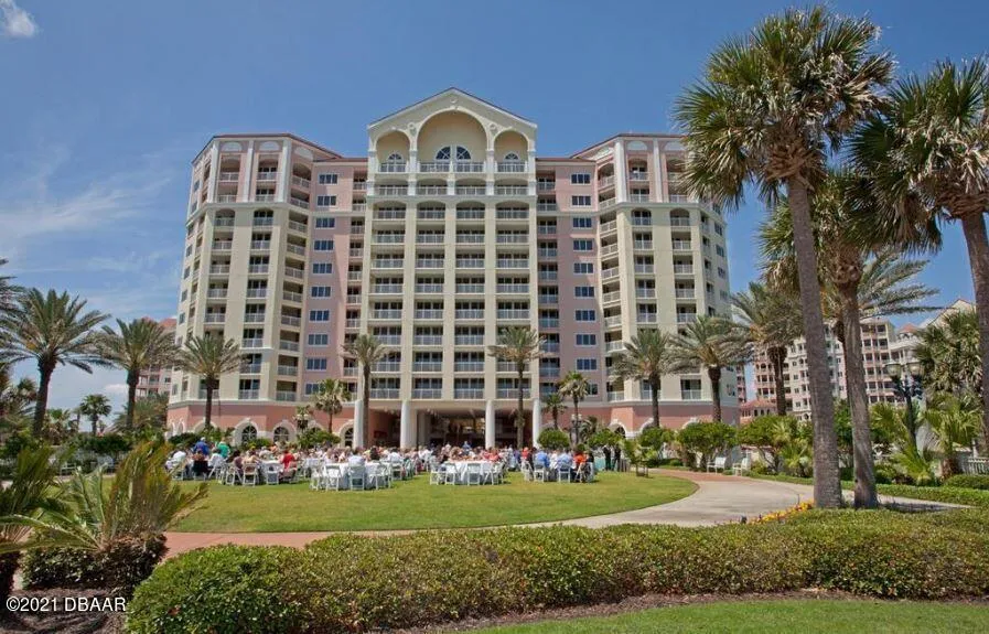 200 Ocean Crest Drive #325 Palm Coast, FL 32137