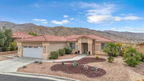 65166 Cliff Circle