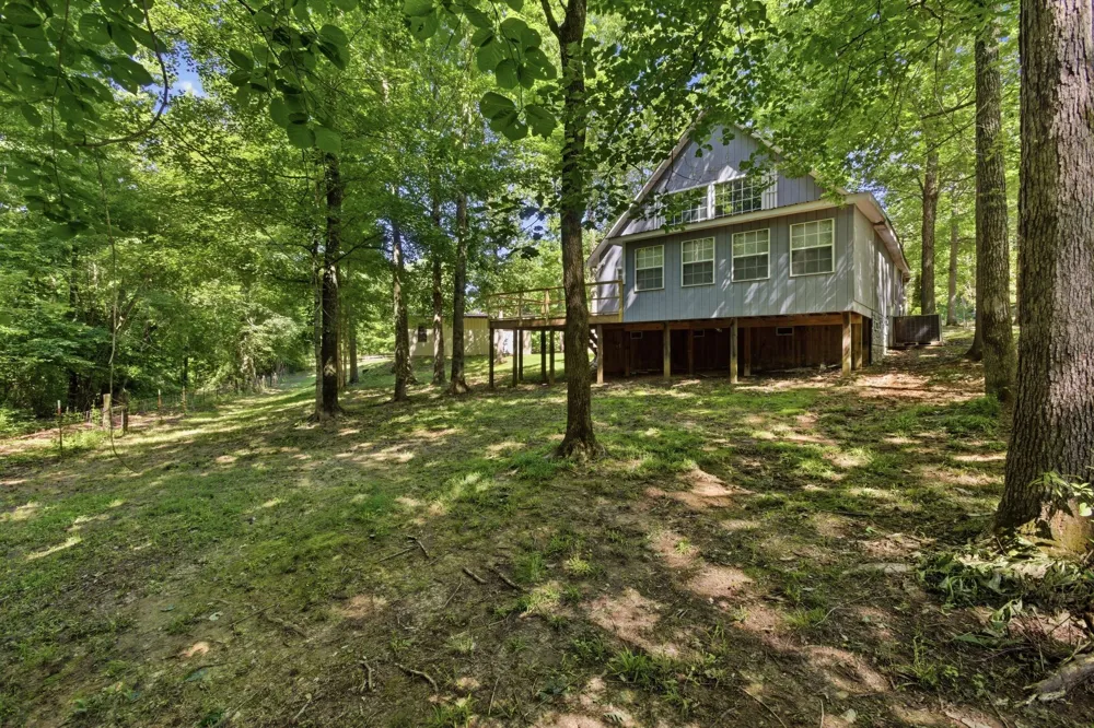 166 Outback Rd Lobelville, TN 37097
