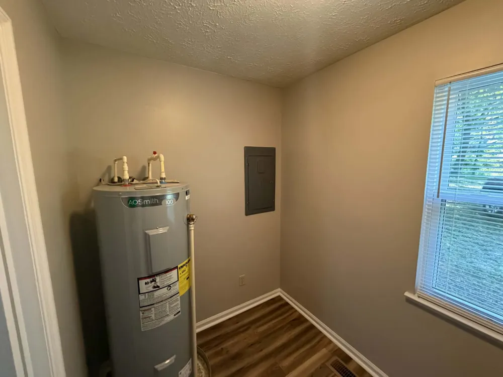 716 Mountain View Dr Morrison, TN 37357