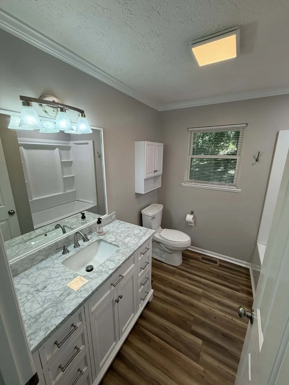 716 Mountain View Dr Morrison, TN 37357