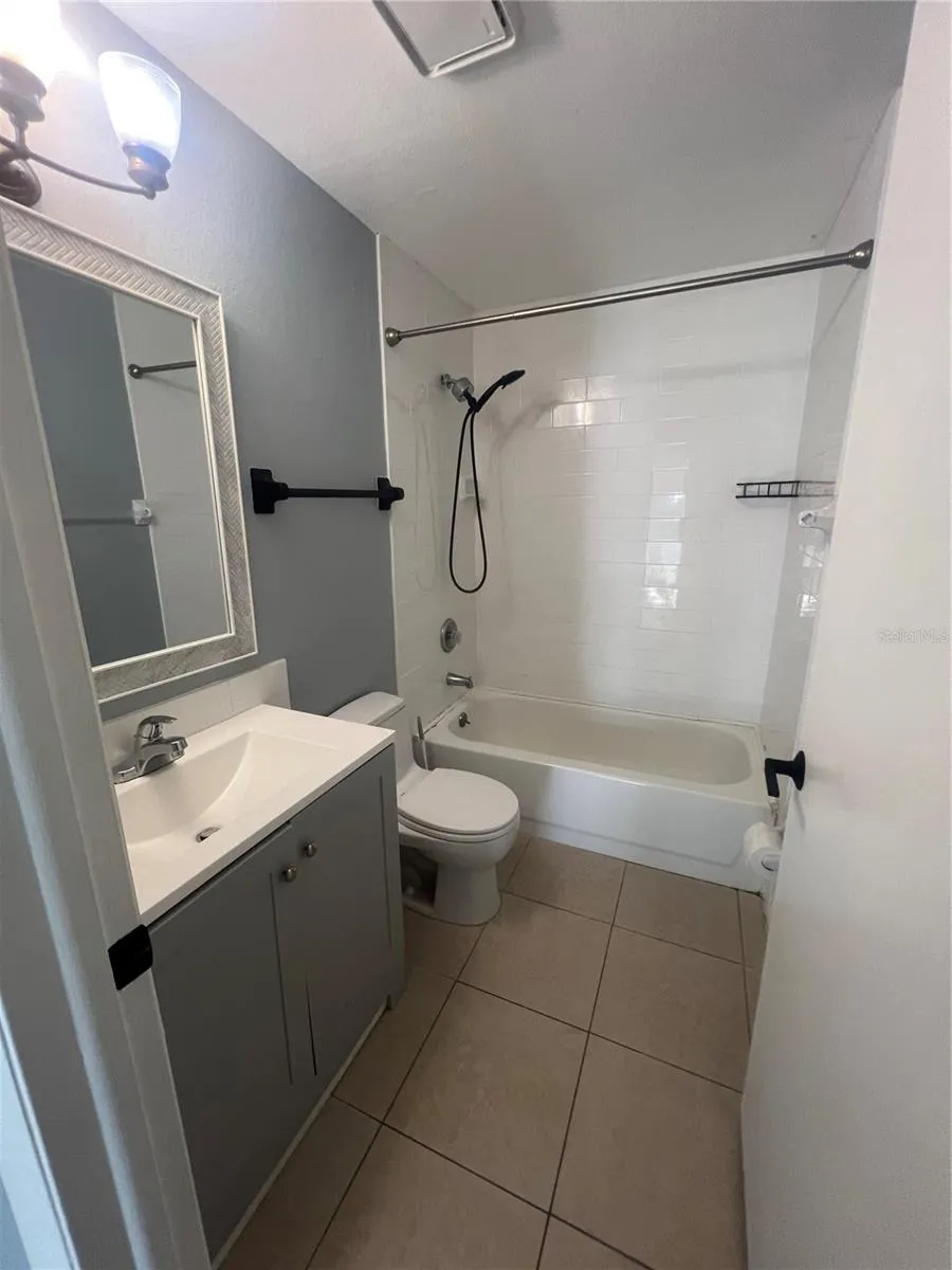 215 GOLDSTEIN STREET #4 Punta Gorda, FL 33950