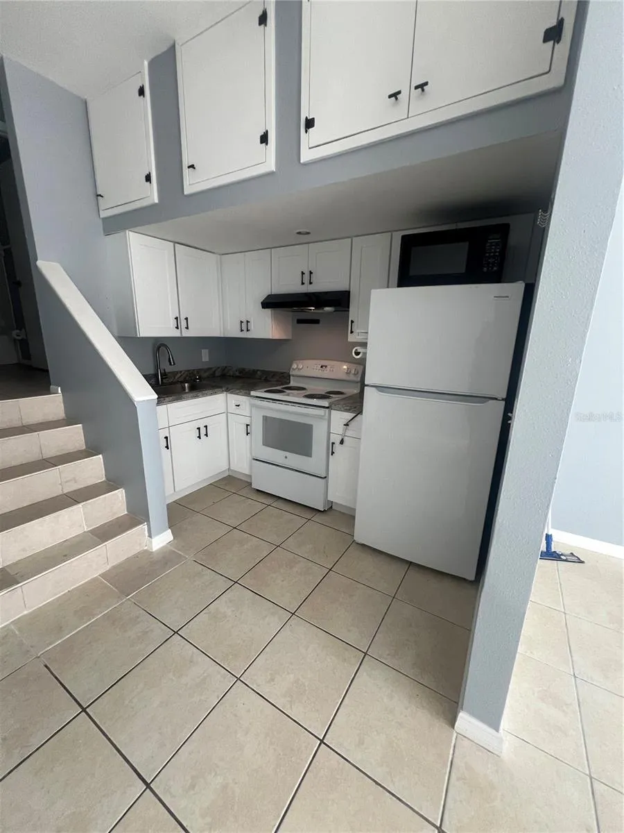 215 GOLDSTEIN STREET #4 Punta Gorda, FL 33950