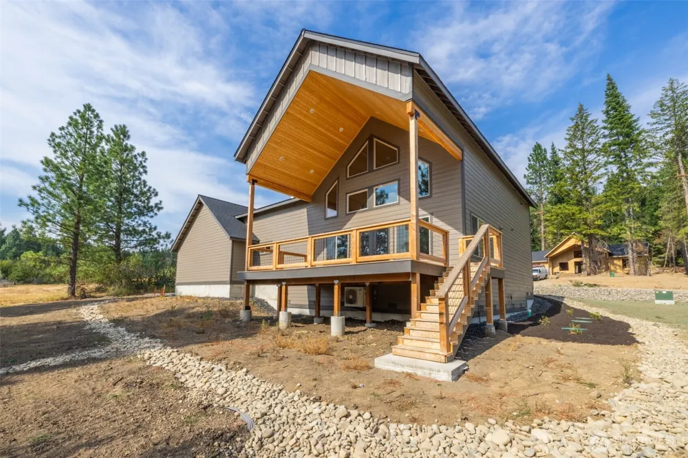 108 Bitterroot Lane Ronald, WA 98940