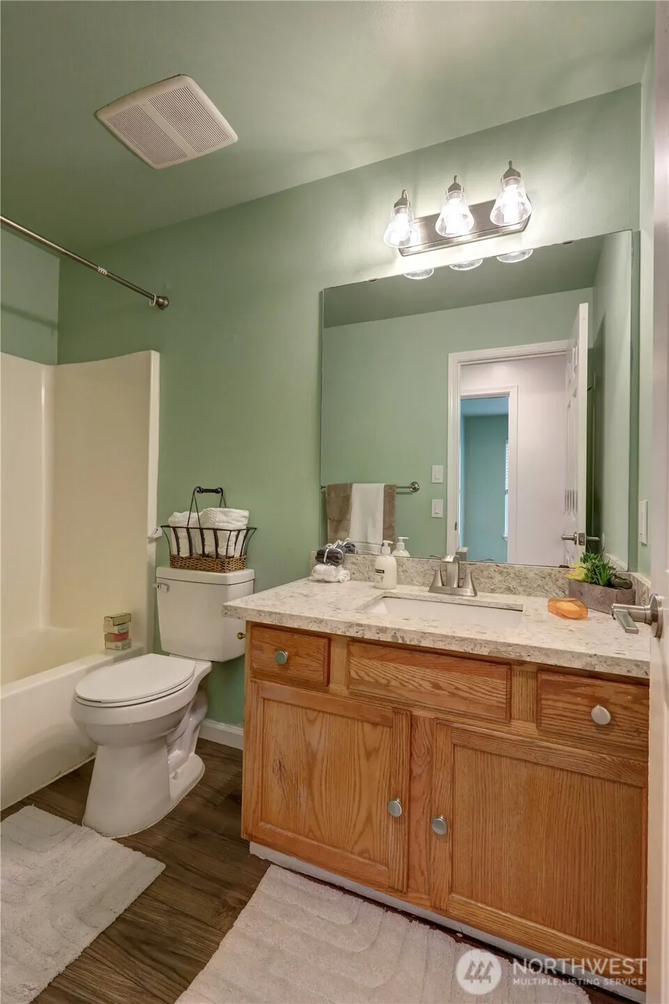 434 S 156th Street #B1 Burien, WA 98148