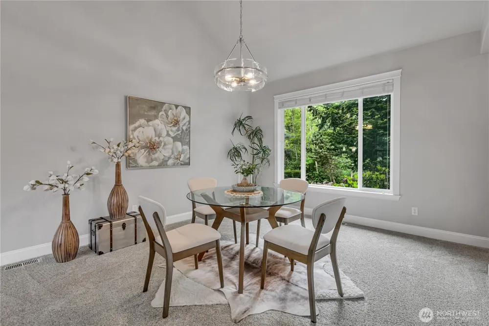 19220 5th Street E Lake Tapps, WA 98391