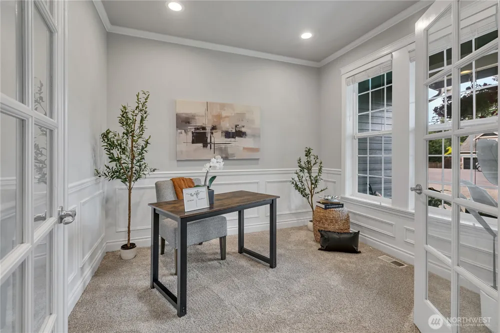 19220 5th Street E Lake Tapps, WA 98391