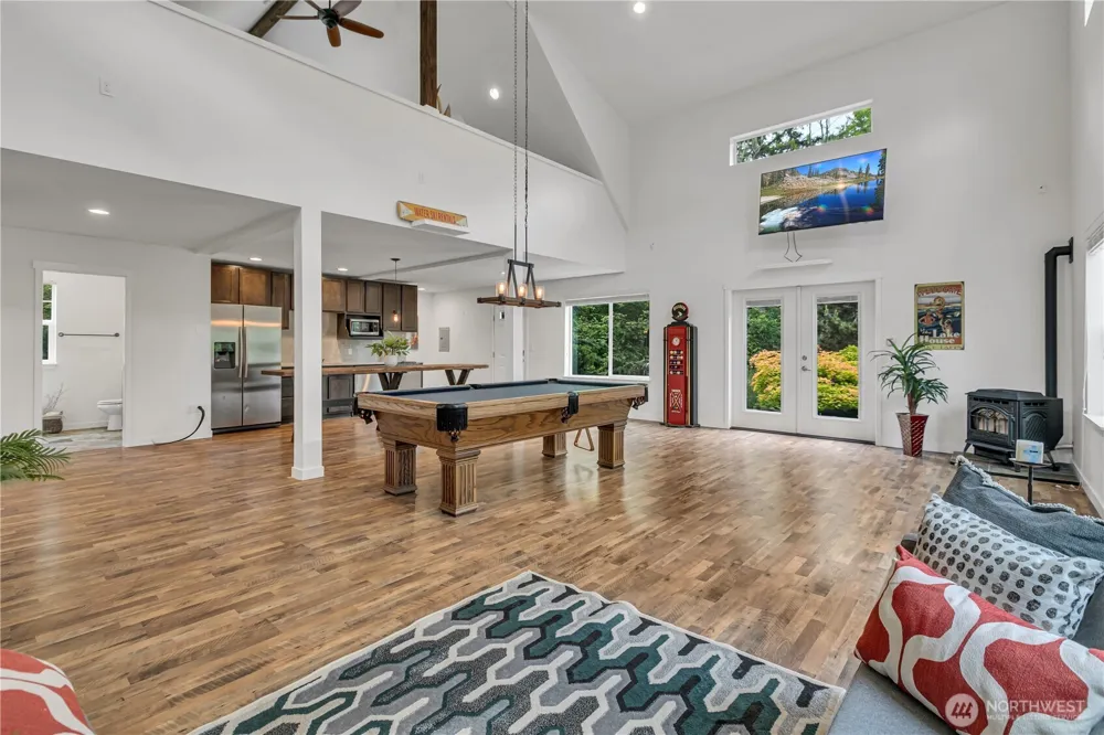 19220 5th Street E Lake Tapps, WA 98391